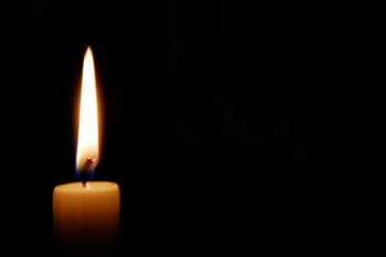 Candlelight to keep vigil for departed loved one - Funeral Blog ...