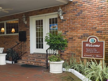 Exterior shot of Anderson-Mc Queen Funeral Home